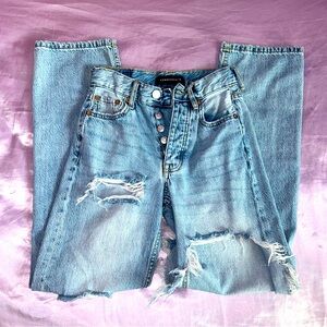 Aero 90’s Baggy Jeans🩵